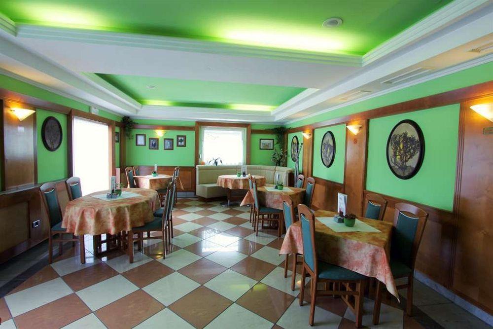 Grandvid Hotel Škofljica 레스토랑 사진